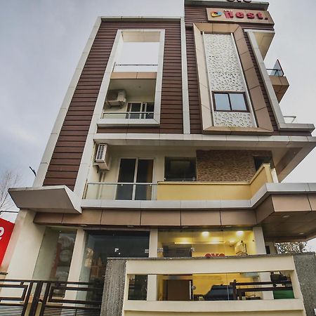 Super Hotel O The Nest Gms Rd Dehradun Exterior photo