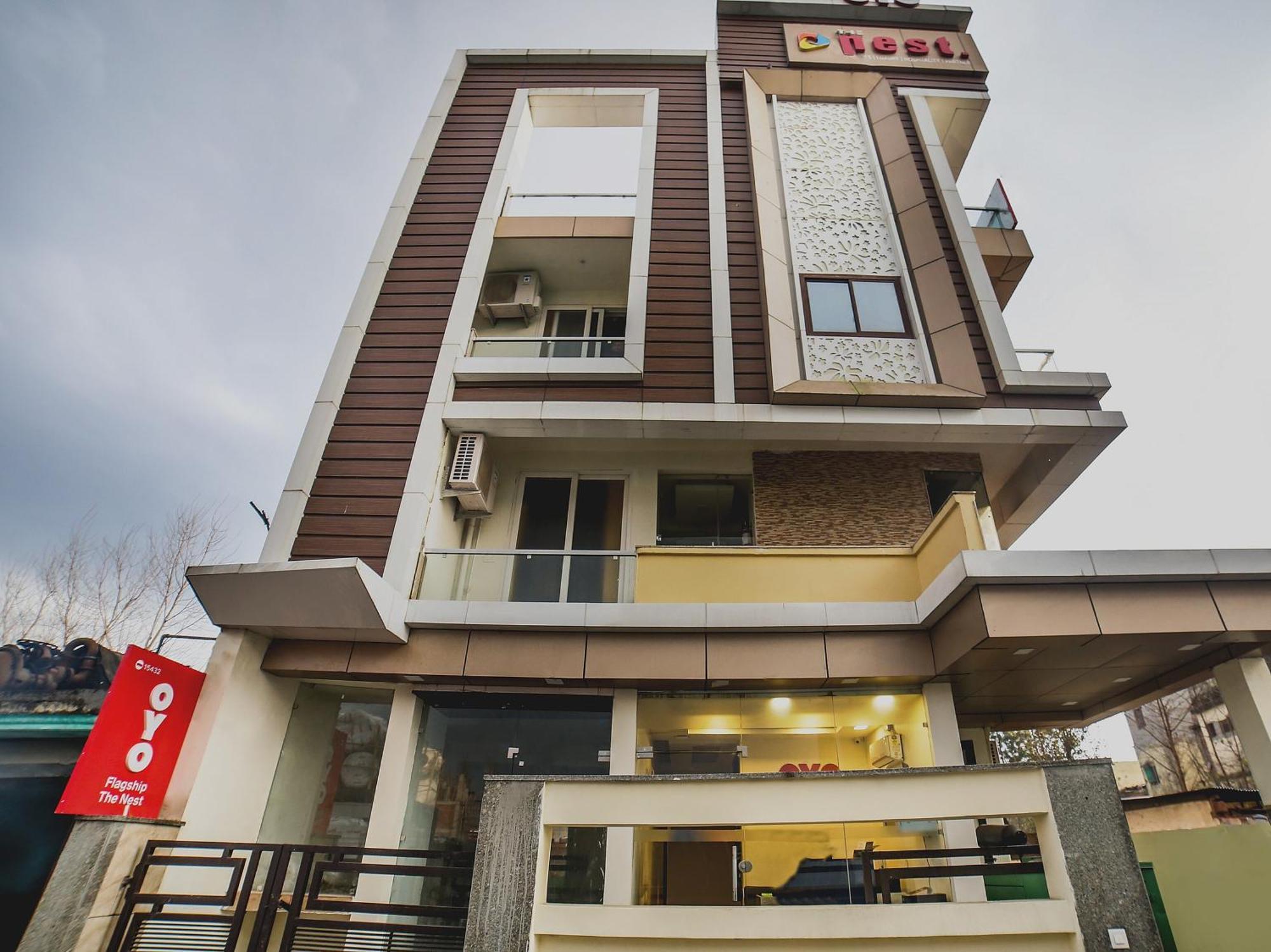 Super Hotel O The Nest Gms Rd Dehradun Exterior photo